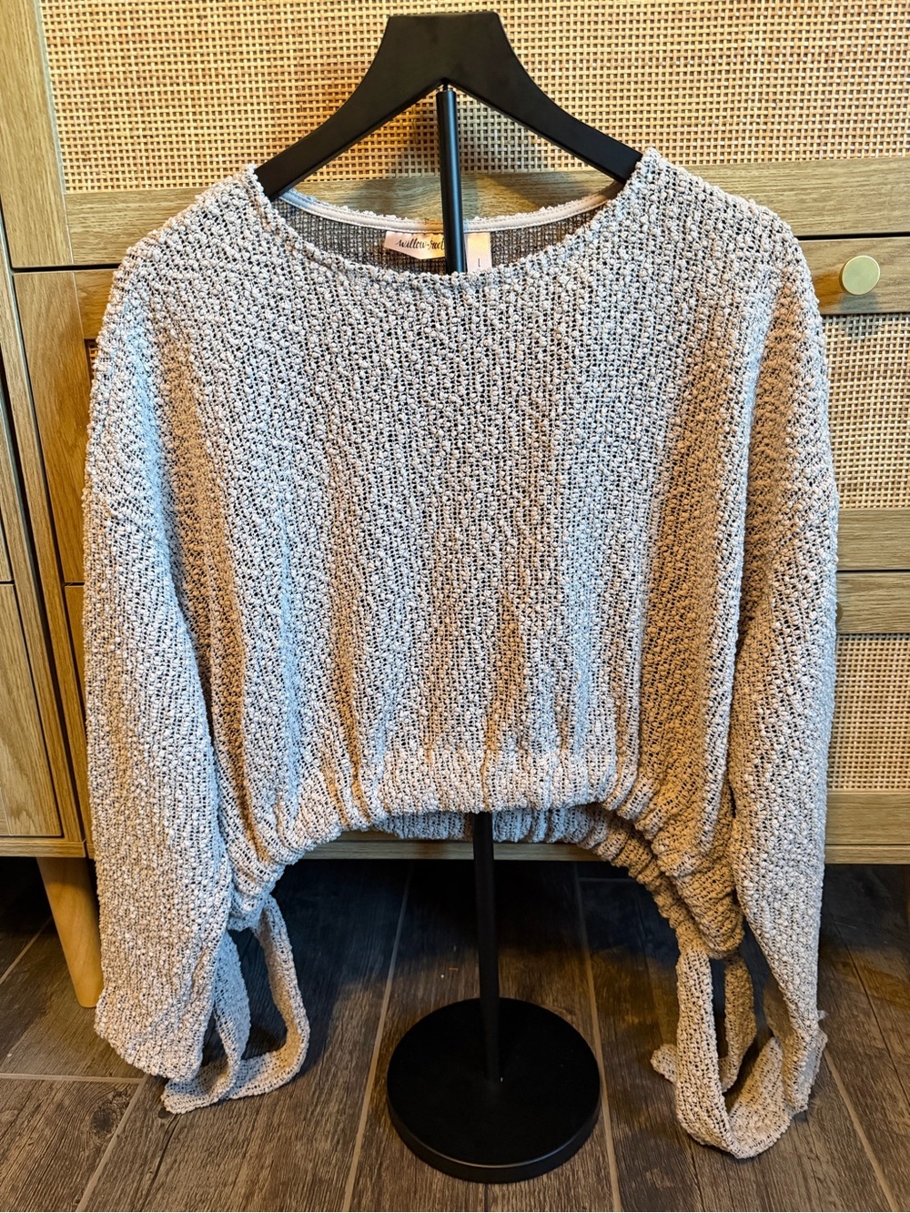 Tie-Hem Textured Crewneck Sweater - Gray